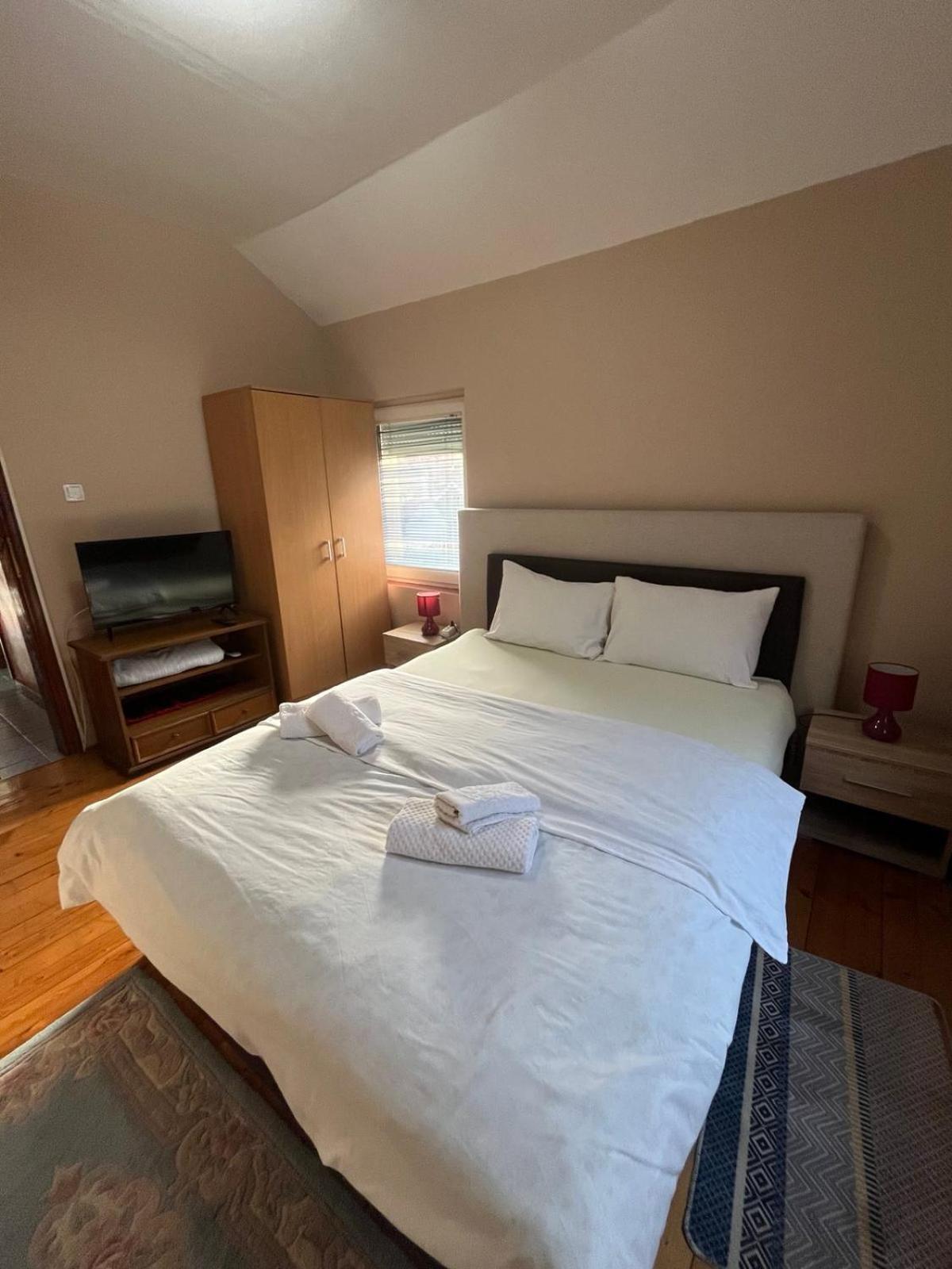 Apartman Mila I Kaja Nikšić Kültér fotó